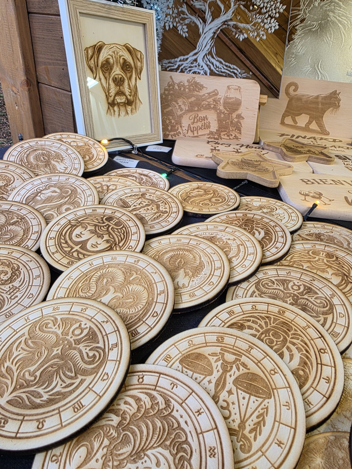 Assiette et couverts bébé bois plastique personnalisé